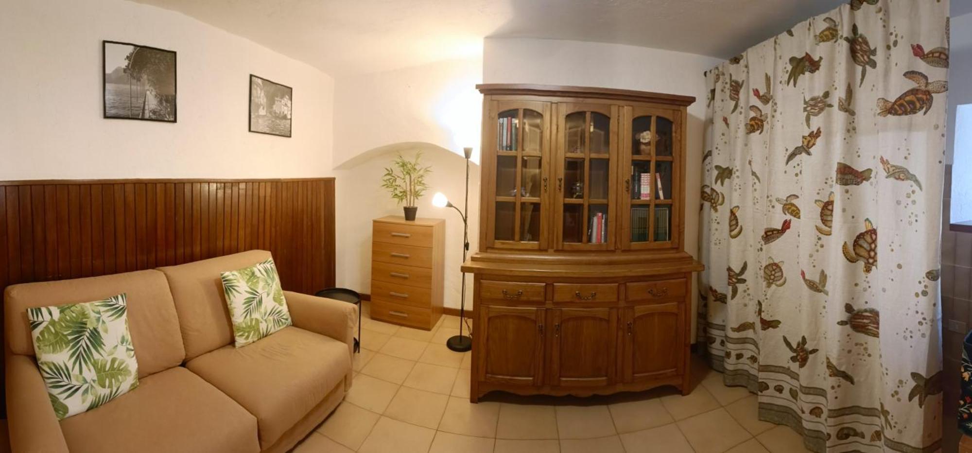 Riva Bianca Castle Holiday Home Lierna Extérieur photo